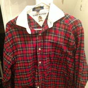 Vintage Tommy Hilfiger shirt